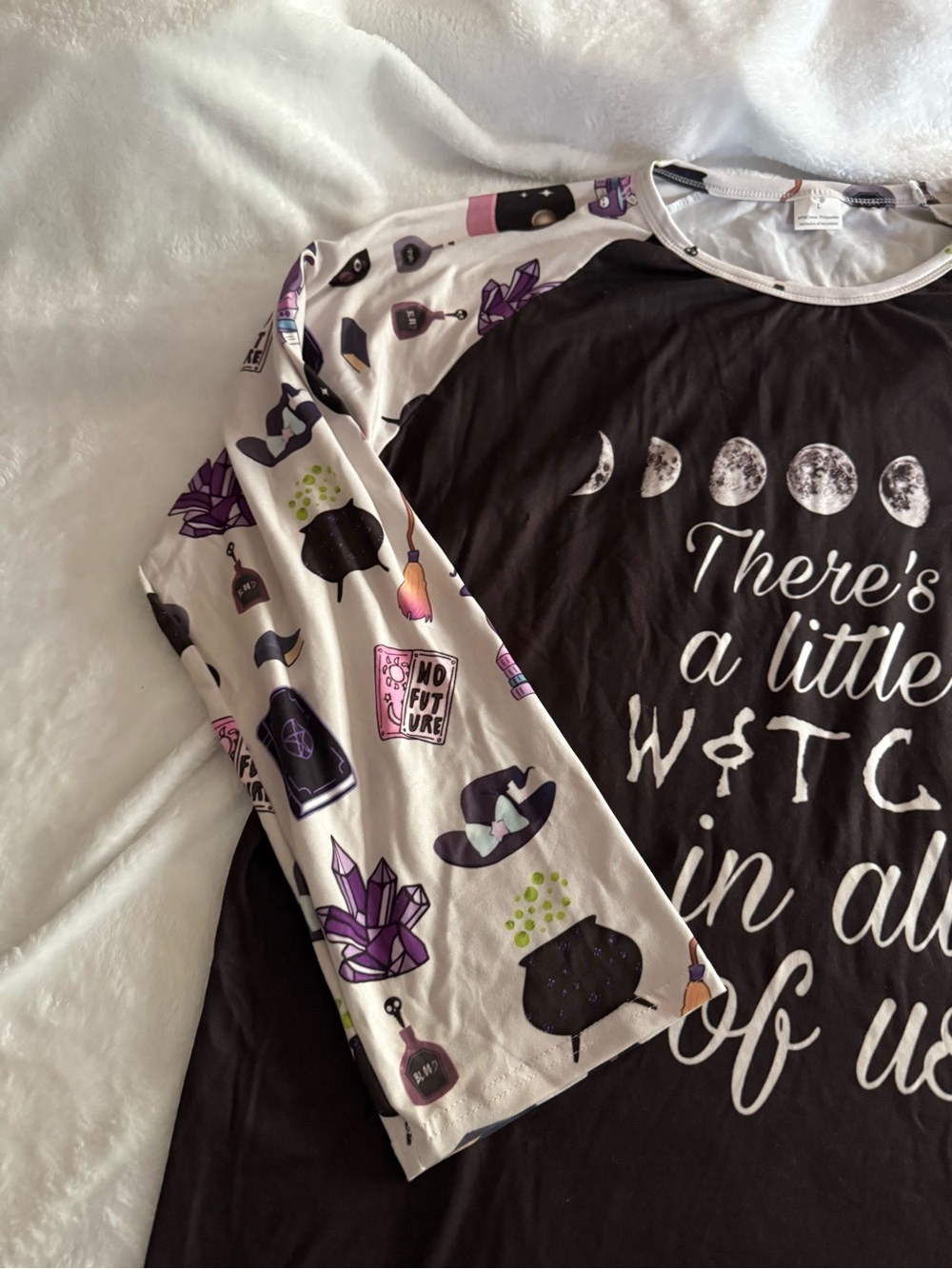 Practical Magic Little Witch In All Of Us Moon Crystals 3/4 Sleeves Black Top XL - Picture 3 of 4